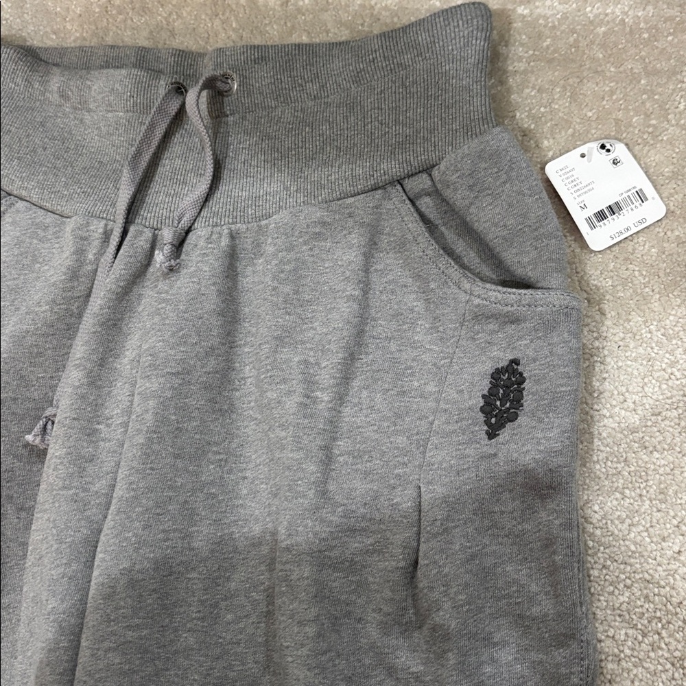 Free People Gray Jogger Sweatpants NWT size medium - Picture 6 of 9